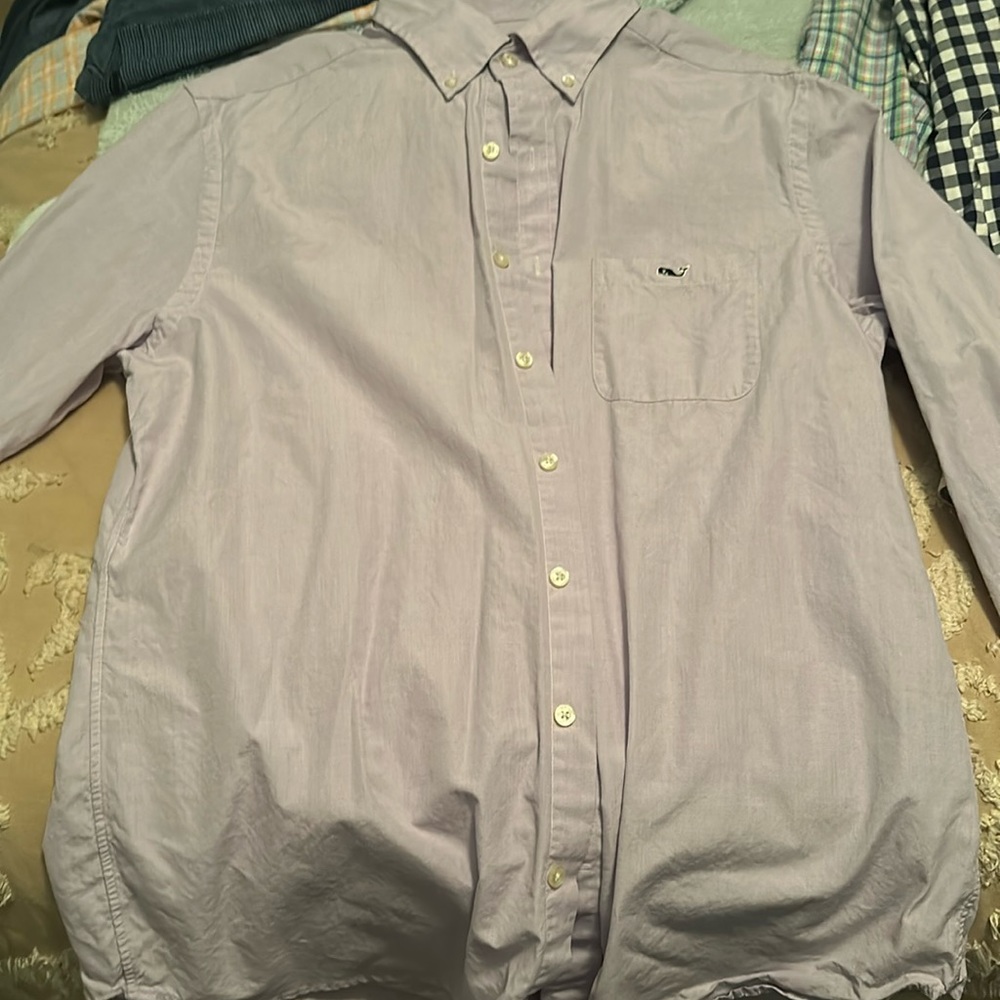 Men’s Vineyard Vines Long sleeves button down!